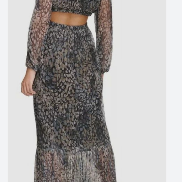 Guess Black and Brown Patterned Maxi Dress - Picture 2 of 5